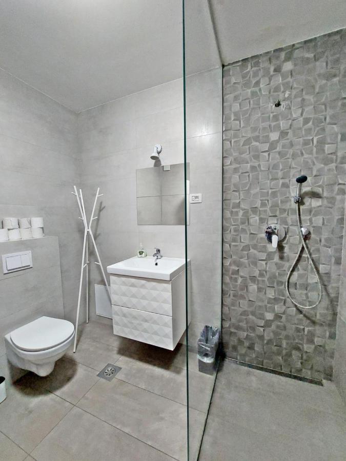 Rose Valley, Modern Studios & Apartments Ljubljana Exterior photo
